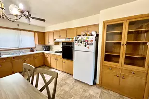 7328 W Honey Creek Dr, Milwaukee, WI 53219 - Photo 32