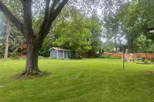 7651 S Clement Ave, Oak Creek, WI 53154 - Photo 24