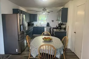 7651 S Clement Ave, Oak Creek, WI 53154 - Photo 6