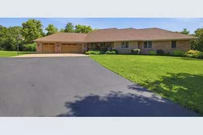9325 E Six Corners Rd, Johnstown, WI 53563 - Photo 4