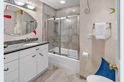11272 N Lakeview Pl, Mequon, WI 53092 - Photo 34