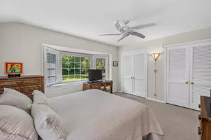 11272 N Lakeview Pl, Mequon, WI 53092 - Photo 30