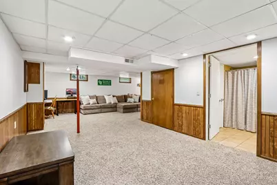 1210  Evergreen Dr, Waukesha, WI 53188 - Photo 40