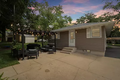 1210  Evergreen Dr, Waukesha, WI 53188 - Photo 44