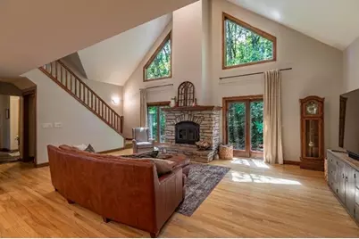 N6587  McCurdy Rd, Onalaska, WI 54636 - Photo 6