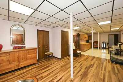 8035 W Bruss Ln, Franklin, WI 53132 - Photo 42
