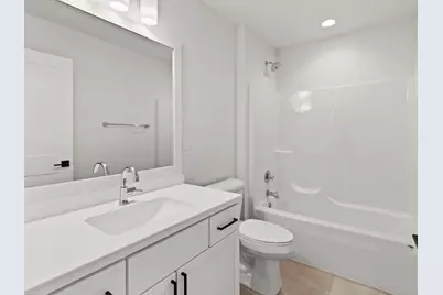 9405 S Cypress Pl, Oak Creek, WI 53154 - Photo 52