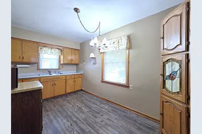 7330 W Potomac Ave, Milwaukee, WI 53216 - Photo 4