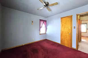 7330 W Potomac Ave, Milwaukee, WI 53216 - Photo 16