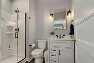 250 Waubun Dr, Fontana, WI 53125 - Photo 12