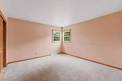 4590 S Regal Dr, New Berlin, WI 53151 - Photo 24