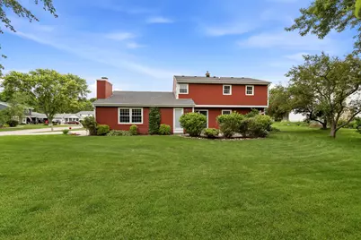 4590 S Regal Dr, New Berlin, WI 53151 - Photo 30