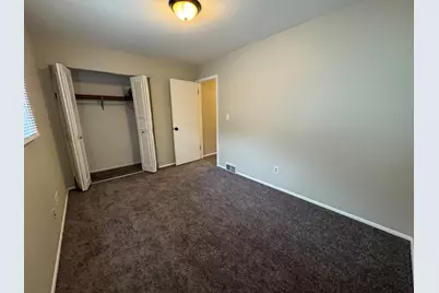 6451 N 73rd St, Milwaukee, WI 53223 - Photo 14