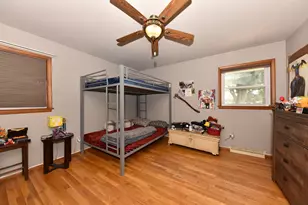 2382 S 93rd St, West Allis, WI 53227 - Photo 10