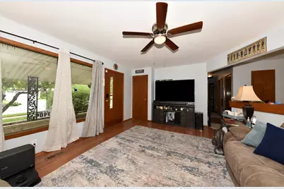 2382 S 93rd St, West Allis, WI 53227 - Photo 2