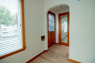 2924 S 46th St, Milwaukee, WI 53219 - Photo 4