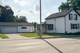 510 N Church St, Watertown, WI 53098 - Photo 1