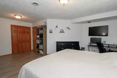 2605  Campfire Xing, Waukesha, WI 53189 - Photo 32