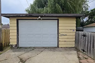5863 S Hately Ave, Cudahy, WI 53110 - Photo 38