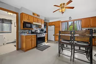 5402 Northwest Hwy, Racine, WI 53185 - Photo 10
