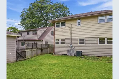 3334 N 98th St, Milwaukee, WI 53222 - Photo 42