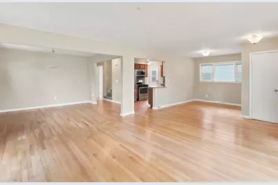 3334 N 98th St, Milwaukee, WI 53222 - Photo 6