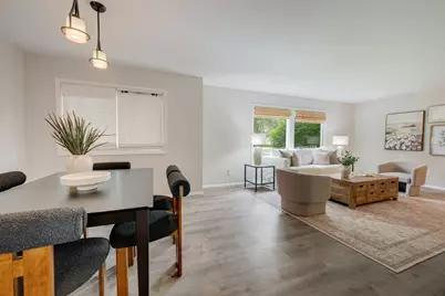 11762 N Ridgeway Ave, Mequon, WI 53097 - Photo 4