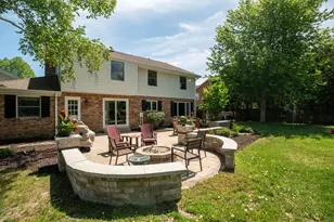 9439 N Broadmoor Rd, Bayside, WI 53217 - Photo 2
