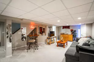 9439 N Broadmoor Rd, Bayside, WI 53217 - Photo 16