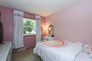 2002 Dixie Dr, Waukesha, WI 53189 - Photo 18