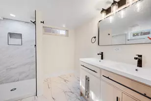 6261 N Bay Ridge Ave, Whitefish Bay, WI 53217 - Photo 20