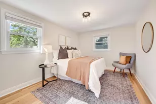 6261 N Bay Ridge Ave, Whitefish Bay, WI 53217 - Photo 14
