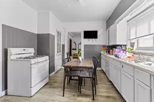 1707 W Burnham St, Milwaukee, WI 53204 - Photo 10