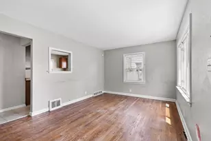 5675 N 58th St, Milwaukee, WI 53218 - Photo 4
