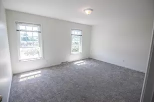 W196N11351 Shadow Wood Dr, Germantown, WI 53022 - Photo 20