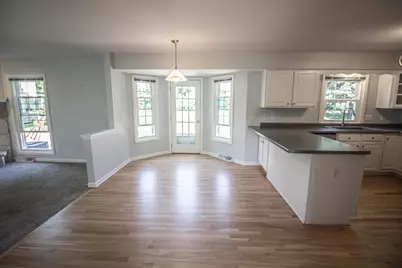 W196N11351  Shadow Wood Dr, Germantown, WI 53022 - Photo 32