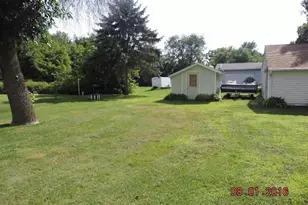 1227 N Tombeau Rd, Bloomfield, WI 53128 - Photo 18