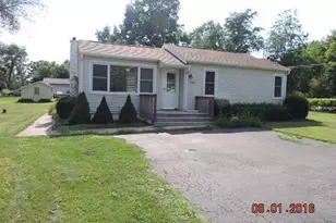 1227 N Tombeau Rd, Bloomfield, WI 53128 - Photo 1
