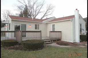1227 N Tombeau Rd, Bloomfield, WI 53128 - Photo 2