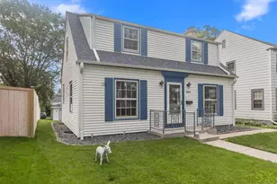 3354 S 47th St, Greenfield, WI 53219 - Photo 2