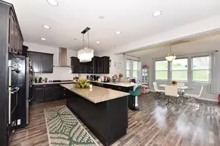 7355 N Cassie Ave, Milwaukee, WI 53224 - Photo 8