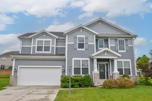 7355 N Cassie Ave, Milwaukee, WI 53224 - Photo 2