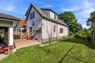 2467 W Cherry St, Milwaukee, WI 53205 - Photo 22