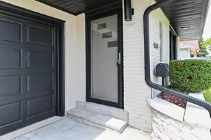 7916 22nd Ave, Kenosha, WI 53143 - Photo 2