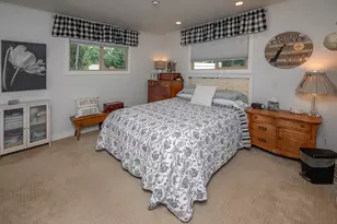 1618 S Wildwood Dr, New Berlin, WI 53151 - Photo 14