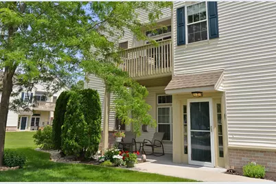 1059  Stratford Ct #201, Racine, WI 53406 - Photo 32