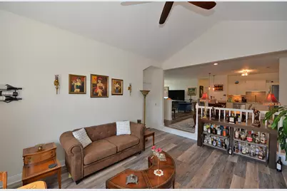 1059  Stratford Ct #201, Racine, WI 53406 - Photo 16