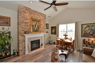 1059  Stratford Ct #201, Racine, WI 53406 - Photo 14