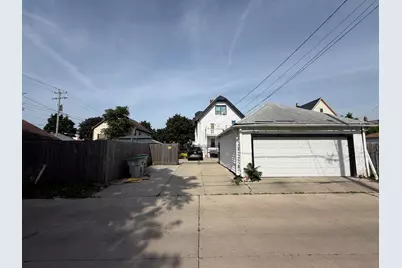 2727 N 24th Pl, Milwaukee, WI 53206 - Photo 30