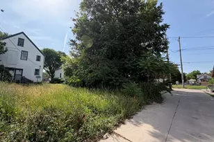 2727 N 24th Pl, Milwaukee, WI 53206 - Photo 28